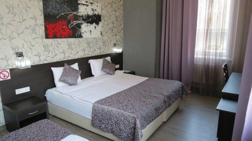 Boutique Apart - Hotel Iarcadia Odessa Exteriör bild